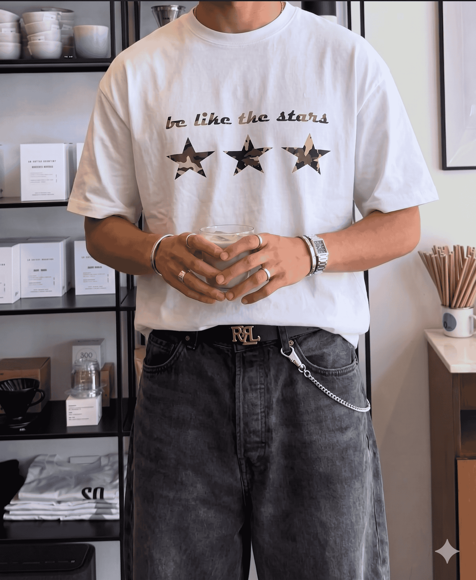 SHIRTNIGHT STARS BOXYFIT TSHIRT
