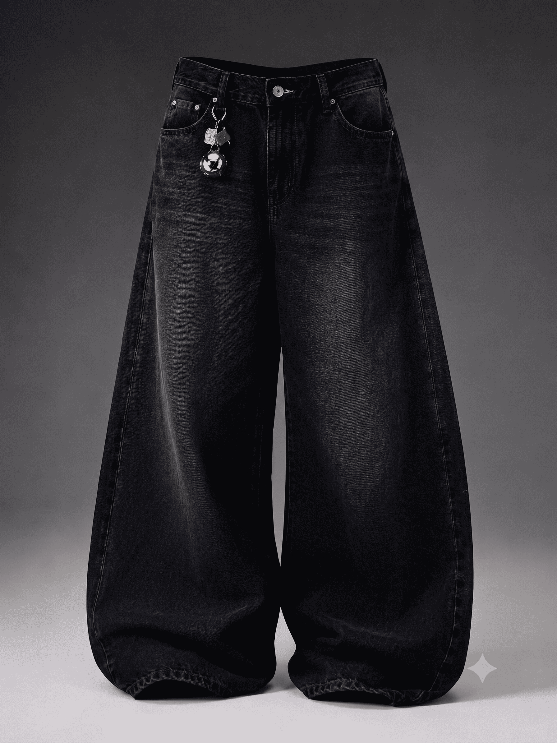 BLACK SUPER BAGGY JEANS